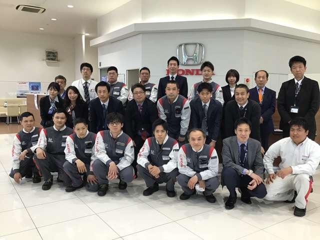 ハイブリッド・Gホンダセンシング 試乗車 地デジCD録音 両側電動LEDライト 地デジ クルーズコントロール 衝突軽減 LEDヘッドライト Bカメ ナビTV 禁煙 メモリーナビ ETC スマートキー キーレス 盗難防止装置 ABS(2枚目)