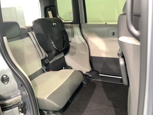 Ｎ－ＢＯＸ ベースグレード　新車保証　禁煙試乗車　コンフォ－トＰＫＧ　ナビＶＸＭ－２４５ＺＦＥｉ　ＴＶ　ＵＳＢ　ＢＴａｕｄｉｏ　ｉｐｈｏｎｅ対応　Ｒカメラ　ＥＴＣ　両側電動ドア　衝突軽減装置　オ－トＬＥＤライト　サイドカーテンＳＲＳ　記録簿　スマ－トキ－　シ－トヒ－タ－（35枚目）