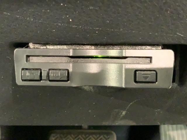 C-HR GLEDエディション 1年保証 ワンオーナー ナビ TV Rカメラ DVD ドラレコ 衝突軽減B ETC LEDライト 横滑り防止 クルコン アルミ スマ-トキ- スペアキ- 盗難防止装置 整備記録簿 ドアバイザ- AAC(13枚目)