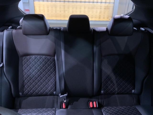 C-HR GLEDエディション 1年保証 ワンオーナー ナビ TV Rカメラ DVD ドラレコ 衝突軽減B ETC LEDライト 横滑り防止 クルコン アルミ スマ-トキ- スペアキ- 盗難防止装置 整備記録簿 ドアバイザ- AAC(33枚目)