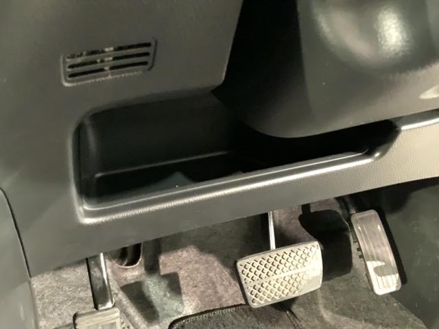 N-BOX GSSパッケージ いまコレ+新品マット付 あんしんPKG 1年保証 ナビVXM-155VFi TV Rカメラ CD録音 DVD ETC VSA 両側電動ドア アルミ スマートキー 盗難防止装置 整備記録簿 AAC(28枚目)