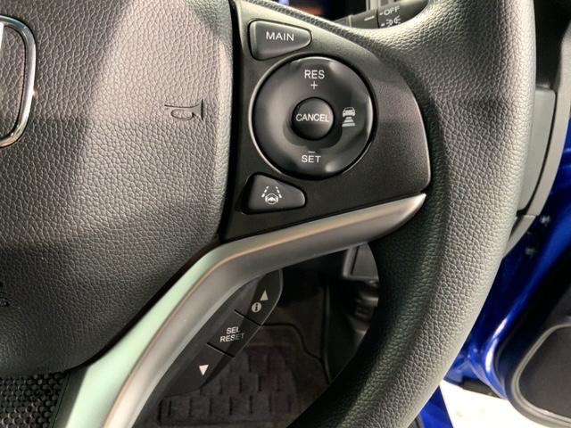 フィット 13G・Lホンダセンシング 最長5年保証 ナビVXM-195VFi TV Rカメラ CD録音 BTオ-ディオ DVD ETC LEDライト VSA クルコン フォグ スマートキー 盗難防止装置 整備記録簿 AAC Wエアバッグ(11枚目)