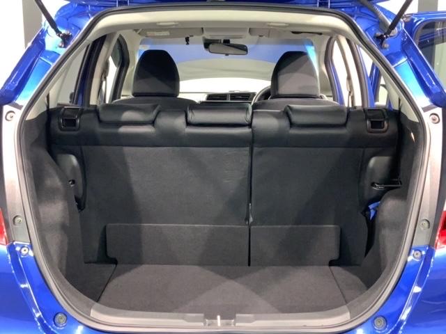 フィット 13G・Lホンダセンシング 最長5年保証 ナビVXM-195VFi TV Rカメラ CD録音 BTオ-ディオ DVD ETC LEDライト VSA クルコン フォグ スマートキー 盗難防止装置 整備記録簿 AAC Wエアバッグ(37枚目)