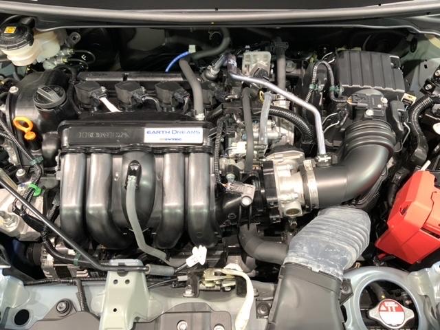 フィット 13G・Lホンダセンシング 最長5年保証 ナビVXM-195VFi TV Rカメラ CD録音 BTオ-ディオ DVD ETC LEDライト VSA クルコン フォグ スマートキー 盗難防止装置 整備記録簿 AAC Wエアバッグ(44枚目)