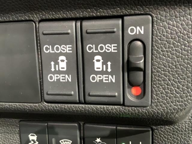 フリードハイブリッド ハイブリッド・Gホンダセンシング 最長5年保証 ナビVXM-204VFi TV Rカメラ CD録音 BTオ-ディオ DVD ドラレコ ETC LEDライト VSA 両側電動ドア シートヒーター クルコン アルミ スマートキー AAC(14枚目)