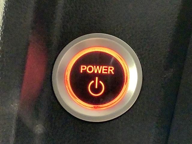 フィットハイブリッド Ｌホンダセンシング　最長５年保証　ワンオーナー　ナビＶＸＭ－１８７ＶＦＥｉ　ＴＶ　Ｒカメラ　ＣＤ録音　ＢＴオ－ディオ　ＤＶＤ　ＥＴＣ　ＬＥＤライト　ＶＳＡ　クルコン　フォグ　スマートキー　盗難防止装置　整備記録簿　ＡＡＣ（13枚目）