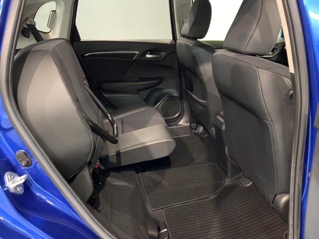 フィットハイブリッド Ｌホンダセンシング　最長５年保証　ワンオーナー　ナビＶＸＭ－１８７ＶＦＥｉ　ＴＶ　Ｒカメラ　ＣＤ録音　ＢＴオ－ディオ　ＤＶＤ　ＥＴＣ　ＬＥＤライト　ＶＳＡ　クルコン　フォグ　スマートキー　盗難防止装置　整備記録簿　ＡＡＣ（34枚目）