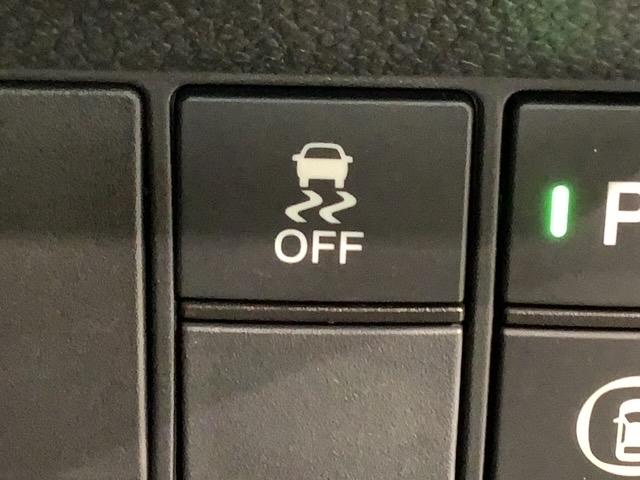 シビック ＥＸ　Ｈ　ＳＥＮＳＩＮＧ　最長５年保証　ワンオーナー　純正ナビ　ＴＶ　Ｒカメラ　ＢＴオ－ディオ　ドラレコ　ＥＴＣ　ＬＥＤライト　ＶＳＡ　シートヒーター　電動シート　クルコン　アルミ　フォグ　スマートキー（14枚目）