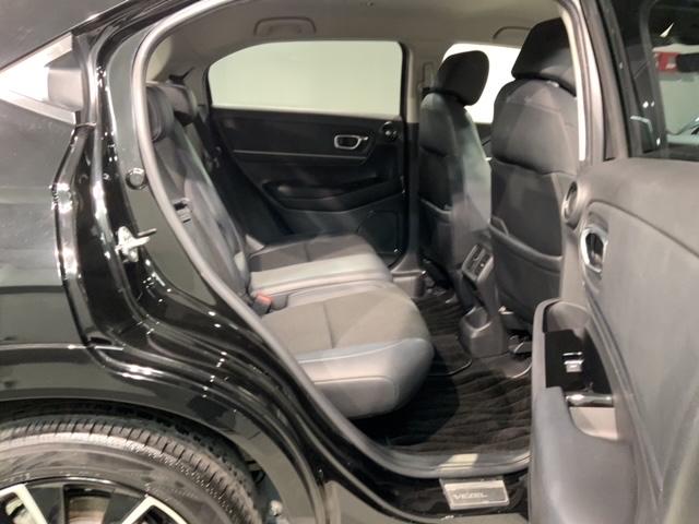 ヴェゼル e:HEVZ H SENSING 最長5年保証 ワンオーナー 純正ナビ TV Rカメラ マルチビュ- BTオ-ディオ ドラレコ ETC LEDライト VSA シ-トヒ-タ- クルコン アルミ スマ-トキ- AAC(17枚目)