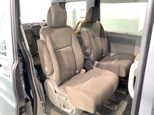 ステップワゴン Gホンダセンシング車いす仕様車3列目乗車タイプ 福祉車両 最長5年保証 ワンオ-ナ- ナビVXU-217SWI TV Rカメラ CD録音 BTオーディオ DVD ドラレコ ETC LEDライト フォグライト VSA 両側電動ドア クルコン アルミ(17枚目)