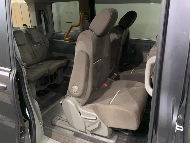 ステップワゴン Gホンダセンシング車いす仕様車3列目乗車タイプ 福祉車両 最長5年保証 ワンオ-ナ- ナビVXU-217SWI TV Rカメラ CD録音 BTオーディオ DVD ドラレコ ETC LEDライト フォグライト VSA 両側電動ドア クルコン アルミ(32枚目)