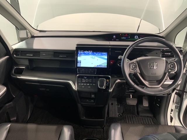 ステップワゴンスパーダ ｅ：ＨＥＶスパーダＧ・ＥＸホンダセンシング　最長５年保証　ワンオ－ナ－　ナビＶＸＵ－２１７ＳＷｉ　ＴＶ　Ｒカメラ　ＣＤ録音　ＢＴオ－ディオ　ＤＶＤ　Ｒモニタ－　ＥＴＣ　ＬＥＤライト　両側電動ドア　ＶＳＡ　シ－トヒ－タ－　クルコン　アルミ　ＡＡＣ（9枚目）