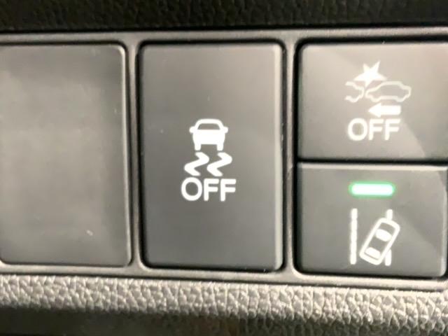 ステップワゴンスパーダ ｅ：ＨＥＶスパーダＧ・ＥＸホンダセンシング　最長５年保証　ワンオ－ナ－　ナビＶＸＵ－２１７ＳＷｉ　ＴＶ　Ｒカメラ　ＣＤ録音　ＢＴオ－ディオ　ＤＶＤ　Ｒモニタ－　ＥＴＣ　ＬＥＤライト　両側電動ドア　ＶＳＡ　シ－トヒ－タ－　クルコン　アルミ　ＡＡＣ（13枚目）