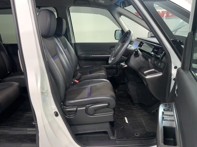 ステップワゴンスパーダ ｅ：ＨＥＶスパーダＧ・ＥＸホンダセンシング　最長５年保証　ワンオ－ナ－　ナビＶＸＵ－２１７ＳＷｉ　ＴＶ　Ｒカメラ　ＣＤ録音　ＢＴオ－ディオ　ＤＶＤ　Ｒモニタ－　ＥＴＣ　ＬＥＤライト　両側電動ドア　ＶＳＡ　シ－トヒ－タ－　クルコン　アルミ　ＡＡＣ（16枚目）