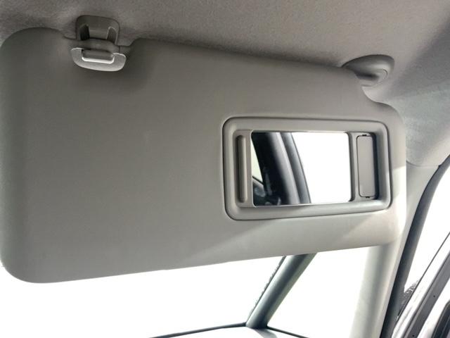 フィット ベーシック　Ｈ　ＳＥＮＳＩＮＧレス　ＥＴＣ　ＶＳＡ　スマートキー　盗難防止装置　整備記録簿　エアコン　Ｗエアバッグ　１オーナー車　イモビライザー　パワーステアリング　キーレス　パワーウインドウ　サイドエアバッグ（15枚目）