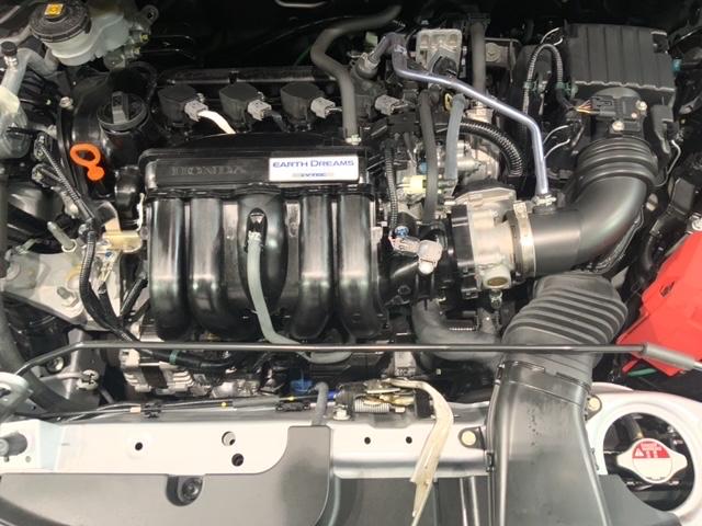 フィット ベーシック　Ｈ　ＳＥＮＳＩＮＧレス　ＥＴＣ　ＶＳＡ　スマートキー　盗難防止装置　整備記録簿　エアコン　Ｗエアバッグ　１オーナー車　イモビライザー　パワーステアリング　キーレス　パワーウインドウ　サイドエアバッグ（44枚目）