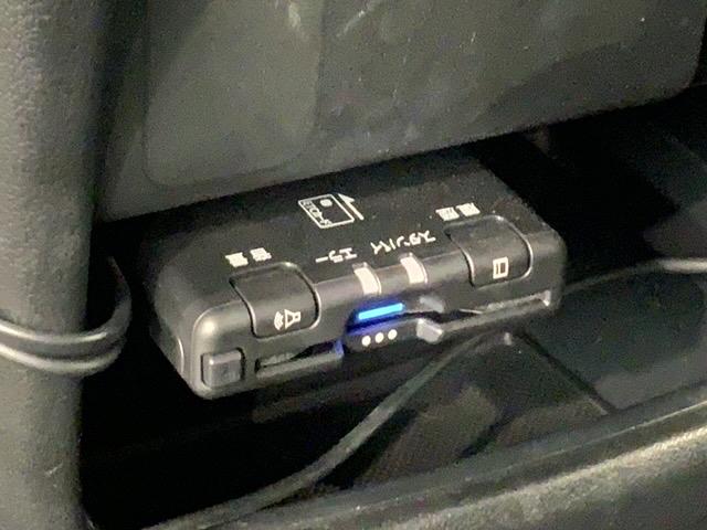 Ｎ－ＢＯＸカスタム ＧＳＳパッケージ　あんしんＰＫＧ　１年保証　ワンオ－ナ－　ナビ　ＴＶ　Ｒカメラ　ＤＶＤ　ドラレコ　ＥＴＣ　ＨＩＤ　両側電動ドア　ＶＳＡ　アルミ　スマ－トキ－　盗難防止装置　整備記録簿　ＡＡＣ　ドアバイザ－　ベンチシ－ト（12枚目）