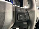 クルーズコントロールを装備しています。高速道路などで一定の速度で走ってくれるので運転が楽ですよ！速度を設定できますので、スピードの出しすぎにも注意できます。