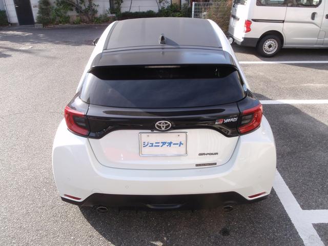 ＧＲヤリス ＲＺ　ハイパフォーマンス　ファースト　エディション　モリゾウセレクション　予防安全パッケージ　バックカメラ　Ｔ－ｃｏｎｎｅｃｔ　ナビキット　ＴＶキャンセラー　ＪＢＬサラウンドシステム　ビルトインＥＴＣ　ＧＲストラットタワーバー（37枚目）