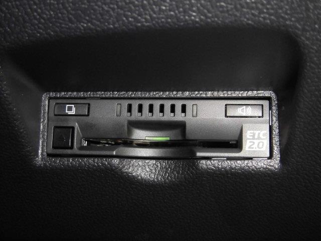 S サンルーフ フルセグ メモリーナビ DVD再生 ミュージックプレイヤー接続可 バックカメラ 衝突被害軽減システム ETC ドラレコ LEDヘッドランプ フルエアロ 記録簿 アイドリングストップ(12枚目)