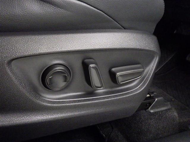 カローラクロス Z 衝突被害軽減システム フルセグ バックカメラ ETC ドラレコ ミュージックプレイヤー接続可 電動シート オートクルーズコントロール LEDヘッドランプ スマートキー キーレス(23枚目)