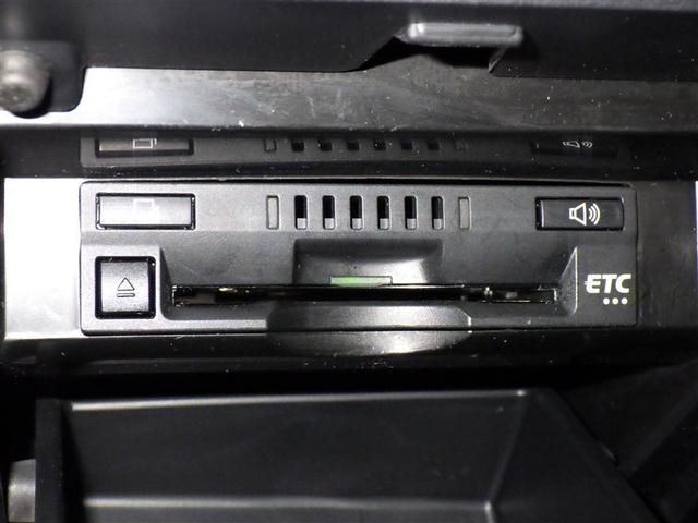 カムリ G 衝突被害軽減システム メモリーナビ フルセグ バックカメラ ETC ドラレコ CD ミュージックプレイヤー接続可 電動シート オートクルーズコントロール LEDヘッドランプ スマートキー キーレス(17枚目)