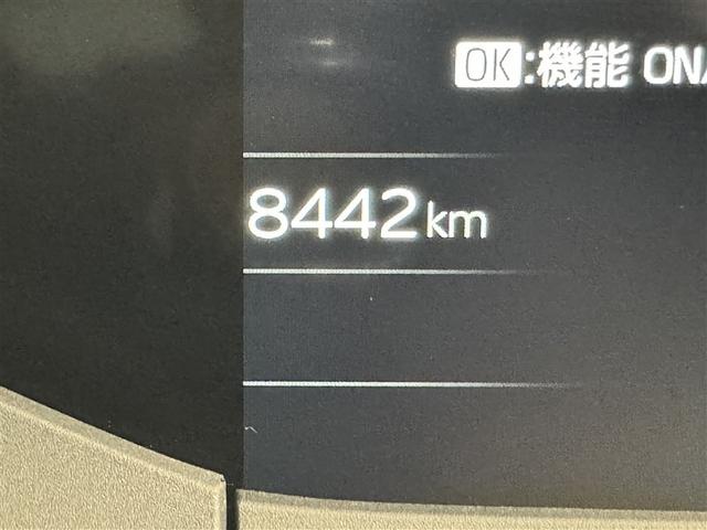 プリウス Ｚ　衝突被害軽減システム　フルセグ　バックカメラ　ＥＴＣ　ミュージックプレイヤー接続可　電動シート　オートクルーズコントロール　ＬＥＤヘッドランプ　スマートキー　キーレス　ハイブリッド（27枚目）