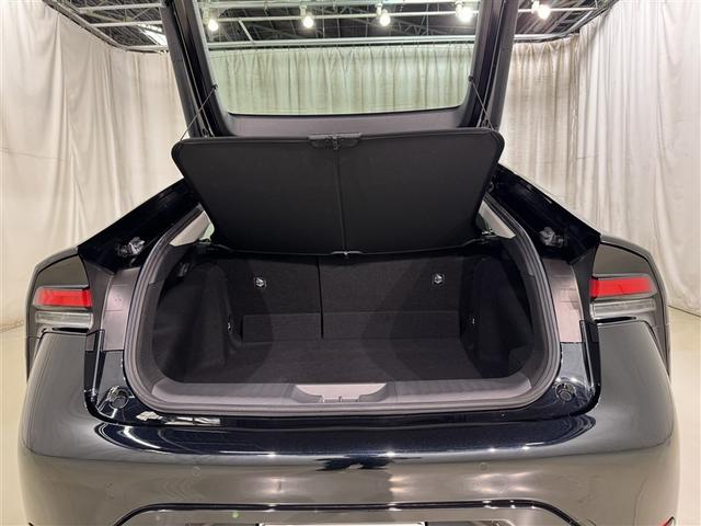 プリウス Ｚ　衝突被害軽減システム　フルセグ　バックカメラ　ＥＴＣ　ミュージックプレイヤー接続可　電動シート　オートクルーズコントロール　ＬＥＤヘッドランプ　スマートキー　キーレス　ハイブリッド（34枚目）