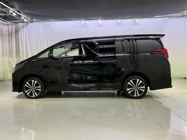 色は人気のブラックです。