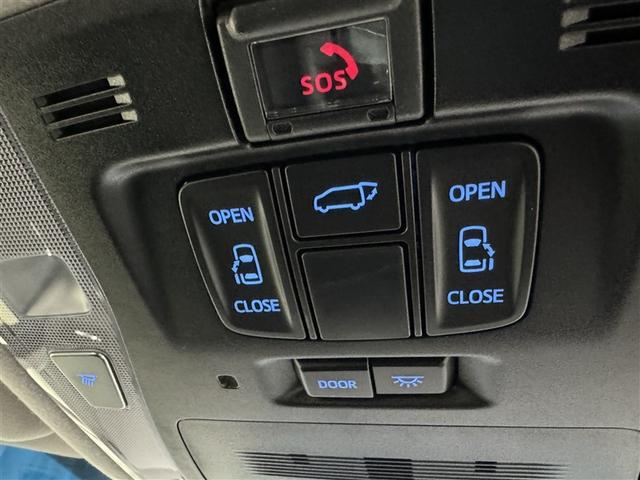 両側電動スライドドアで狭い所でも乗り降り楽々です！