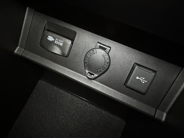 シガーソケット用の充電器が使用可能です！