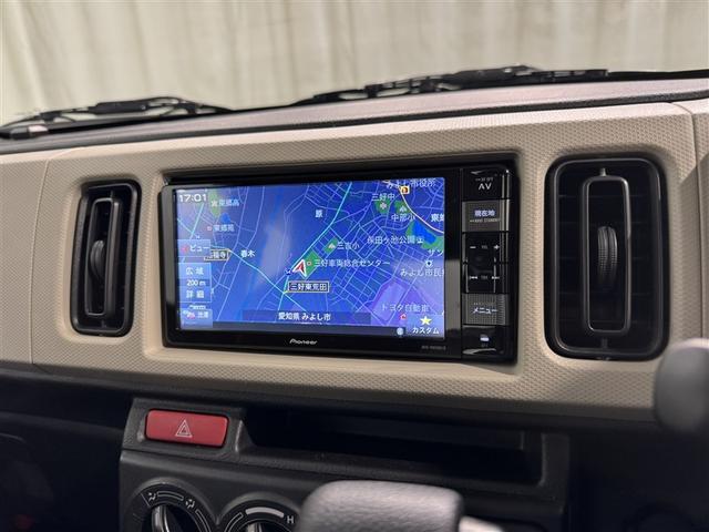 アルト Ｆ　衝突被害軽減システム　メモリーナビ　フルセグ　ＥＴＣ　ドラレコ　ＣＤ　ミュージックプレイヤー接続可　ＤＶＤ再生　キーレス（9枚目）