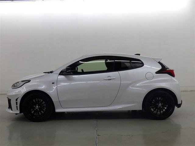 ＧＲヤリス ＲＺ　衝突被害軽減システム　フルセグ　バックカメラ　ＥＴＣ　ドラレコ　ミュージックプレイヤー接続可　オートクルーズコントロール　ＬＥＤヘッドランプ　スマートキー　キーレス　４ＷＤ　ワンオーナー（3枚目）