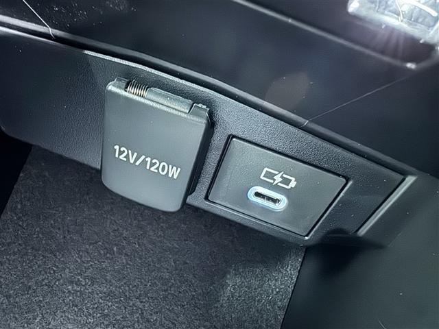 �V�K�[�\�P�b�g�p�̏[�d�킪�g�p�\�ł��I