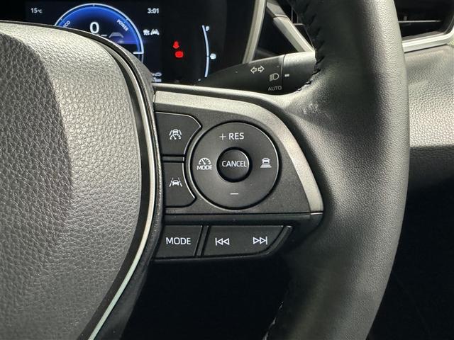 �N���[�Y�R���g���[�����������H�Ȃǂ̒��������s�Ŋ���I���̑��x�ő��邱�Ƃ��ł��A�N�Z���𓥂ނ��ƂȂ����邱�Ƃ��ł��܂�