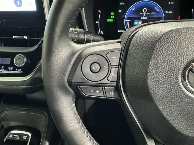 �X�e�A�����O�X�C�b�`�����I�^�]���Ȃ���茳�ŃI�[�f�B�I�̑���Ȃǂ��ł��܂��B