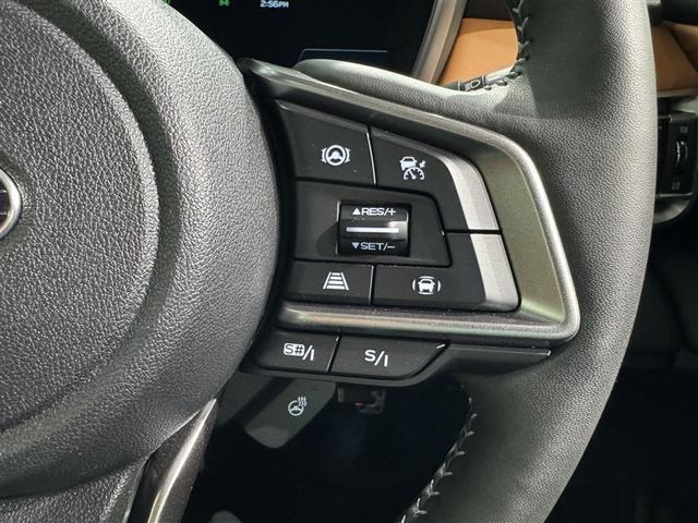 �N���[�Y�R���g���[�����������H�Ȃǂ̒��������s�Ŋ���I���̑��x�ő��邱�Ƃ��ł��A�N�Z���𓥂ނ��ƂȂ����邱�Ƃ��ł��܂�