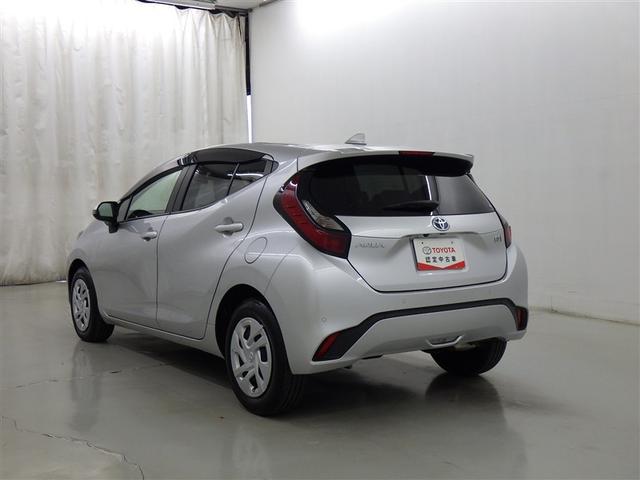 アクア Ｇ　衝突被害軽減システム　メモリーナビ　フルセグ　バックカメラ　ＥＴＣ　ドラレコ　ミュージックプレイヤー接続可　オートクルーズコントロール　ＬＥＤヘッドランプ　スマートキー　キーレス　ハイブリッド（6枚目）