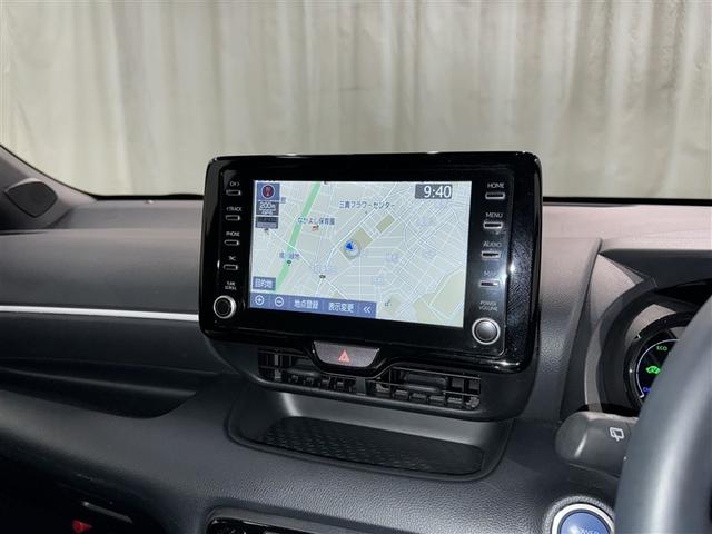 ヤリス ハイブリッドＺ　衝突被害軽減システム　メモリーナビ　バックカメラ　ＥＴＣ　ドラレコ　ＣＤ　ミュージックプレイヤー接続可　ＤＶＤ再生　オートクルーズコントロール　ＬＥＤヘッドランプ　スマートキー　キーレス　ハイブリッド（10枚目）