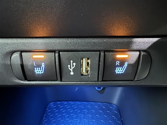 ヤリス ハイブリッドＺ　衝突被害軽減システム　メモリーナビ　バックカメラ　ＥＴＣ　ドラレコ　ＣＤ　ミュージックプレイヤー接続可　ＤＶＤ再生　オートクルーズコントロール　ＬＥＤヘッドランプ　スマートキー　キーレス　ハイブリッド（18枚目）