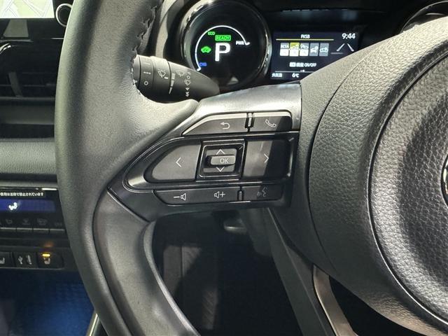 ヤリス ハイブリッドＺ　衝突被害軽減システム　メモリーナビ　バックカメラ　ＥＴＣ　ドラレコ　ＣＤ　ミュージックプレイヤー接続可　ＤＶＤ再生　オートクルーズコントロール　ＬＥＤヘッドランプ　スマートキー　キーレス　ハイブリッド（24枚目）