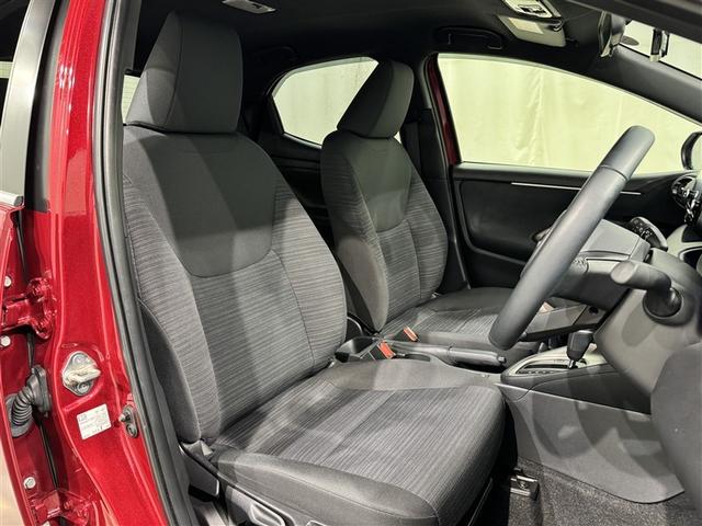 ヤリス ハイブリッドＺ　衝突被害軽減システム　メモリーナビ　バックカメラ　ＥＴＣ　ドラレコ　ＣＤ　ミュージックプレイヤー接続可　ＤＶＤ再生　オートクルーズコントロール　ＬＥＤヘッドランプ　スマートキー　キーレス　ハイブリッド（29枚目）