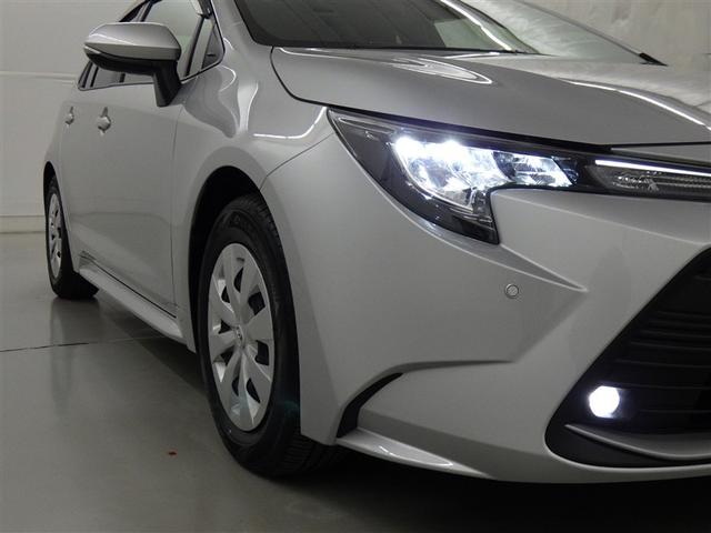 ���邢���C�g���铹�𖾂邭�Ƃ炵�Ă���܂��B�@�^�]�����ŁA���H�󋵂������ɑ����F���ł��邩�d�v�ȃ|�C���g�ł��B�@���F�����Â��������邭�Ƃ炵�Ă���܂���B