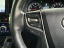 ステアリングスイッチ装備!運転しながら手元でオーディオの操作などができます。