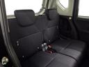 足元広々の座り心地良好、後席ですよ。　ドライビング中、長い間同じ体勢で居るのって大変ですよね。　長く座っているものだから、リラックスできるシートがいいですよね。