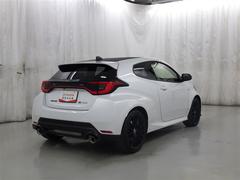 ��ʸ���˸���ơ�����פϣǣҥ�ꥹ�θ������Ω������ȤȤ�ˡ��������줿���ӥ塼�ˤϡ�®�����ѵ�����ξΩ���뤿��ι��פ��Ž̤���Ƥ��ޤ��� 5