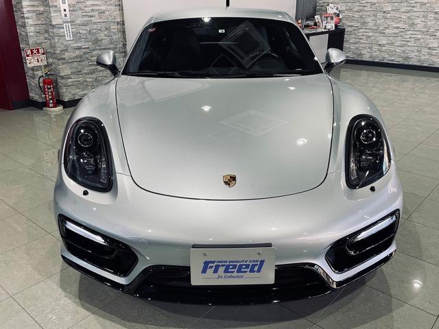 GTS 1オーナー 981型 左ハンドル スポーツクロノパッケージ スポーツエグゾースト レザーインテリア アダプティブスポーツシート BOSEサウンド エクステリアパッケージ シートヒーター バックモニター(3枚目)