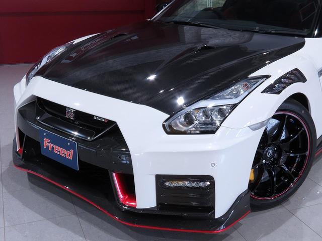 ＧＴ－Ｒ ＮＩＳＭＯスペシャルエディション　ＮＩＳＭＯスポリセ　プロテクションフィルム（ボディフル）　プライバシーガラス　カーボンセラミックブレーキ　ＲＥＣＡＲＯバケットシート　カーボンルーフ　レイズ２０インチＡＷ（レッド加飾）　禁煙車（25枚目）