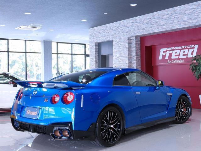 ＧＴ－Ｒ プレミアムエディション　ワンオーナー　ファッショナブルインテリア黒　プライバシーガラス　禁煙車　ＳＲＳサイド・カーテンエアバッグ　デイライトキャンセルスイッチ　純正フロアマット　レイズ鍛造２０インチＡＷ　チタン合金マフラー（36枚目）