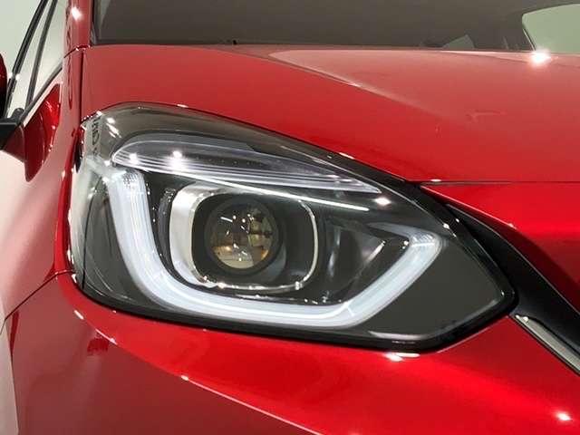 e:HEVホーム Honda SENSING 新車保証 試乗禁煙車 ナビ カーテンエアバッグ TVナビ イモビ 横滑防止 DVD再生 ミュージックプレイヤー接続可 キーフリー クルーズコントロール LEDヘッド ETC(7枚目)